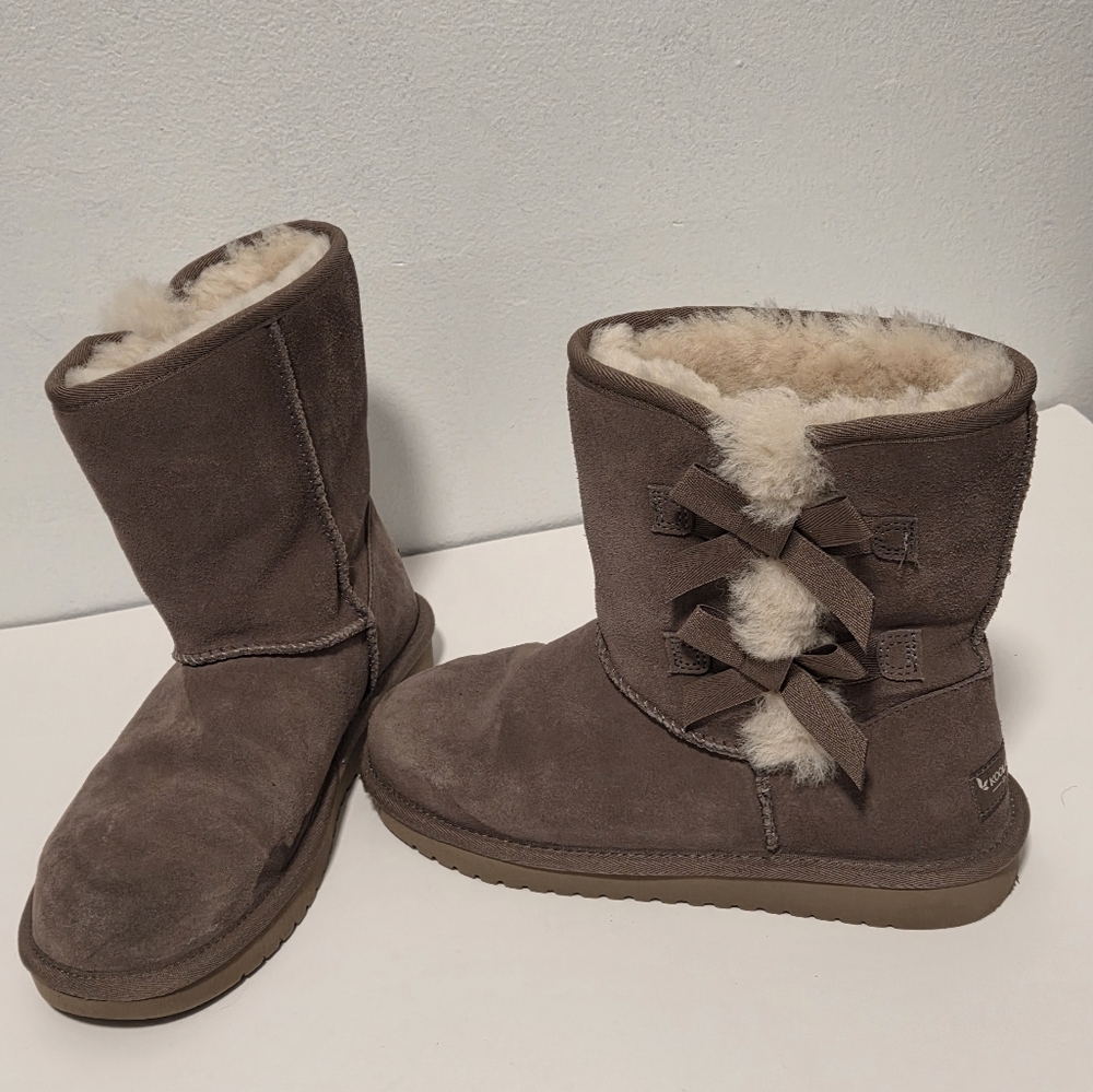 Koolaburra UGG Boots  Suede Victoria Short Winter Boot Sz 7 - Picture 13 of 16